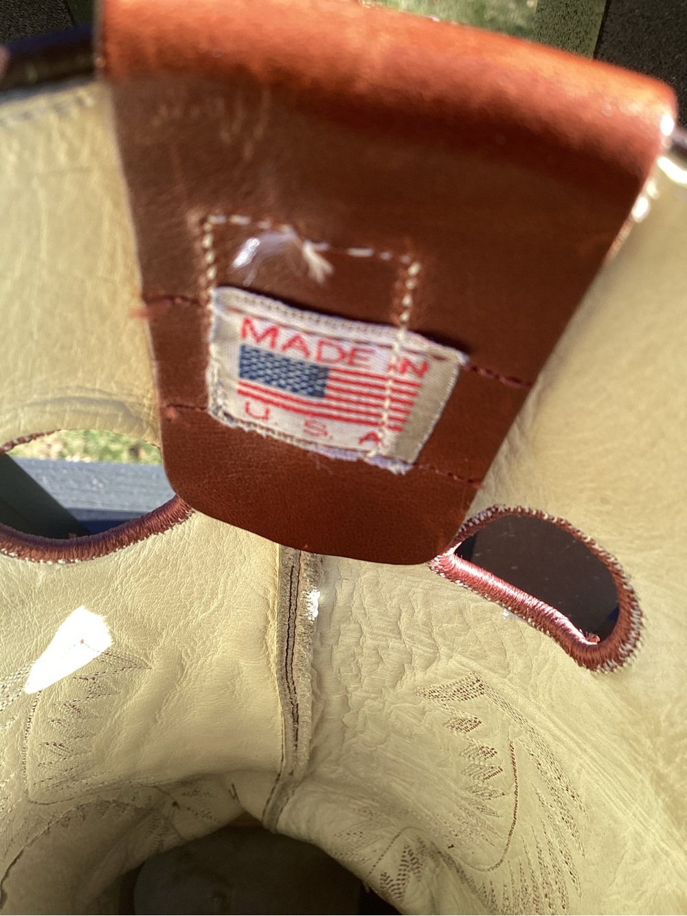 Olathe 10D Model#6906 Rich Carmel Brown & 17” Tall Cream Leather Upper Buckaroos - Picture 12 of 12